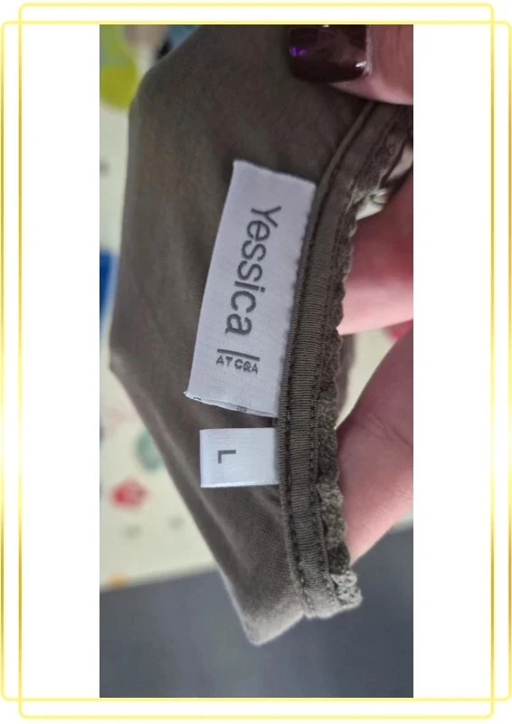 T-shirt – photo 3